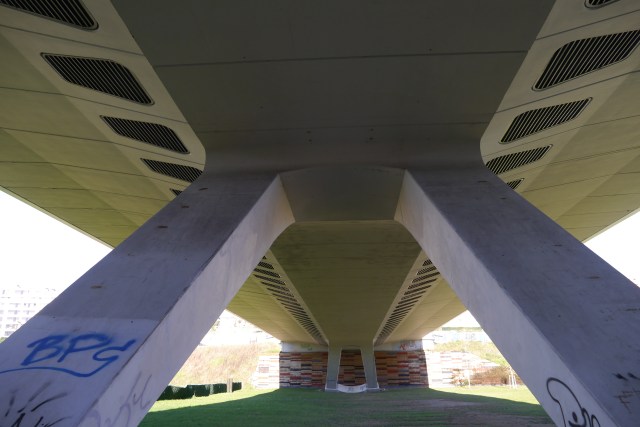 park parque santander llamas bridge