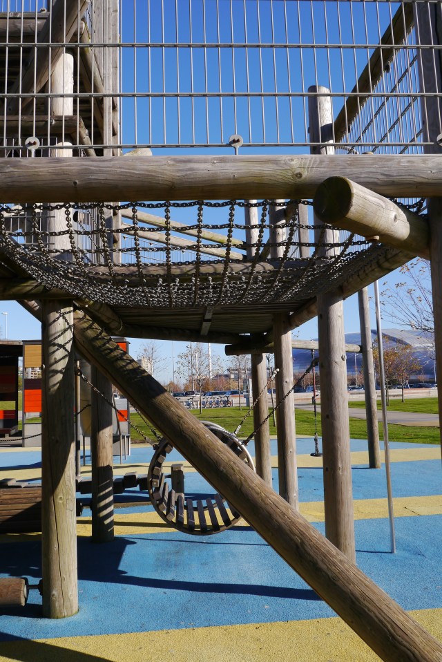 santander llamas park parque playground