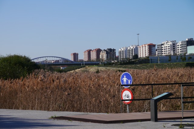 park parque santander llamas bridge