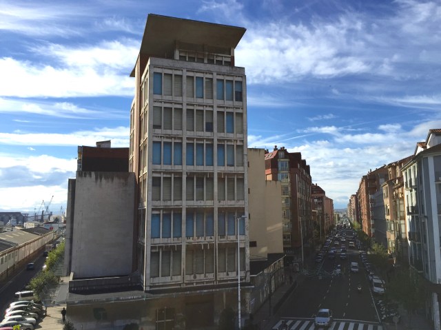 Cantabria civic centre high-rise tobacco building
